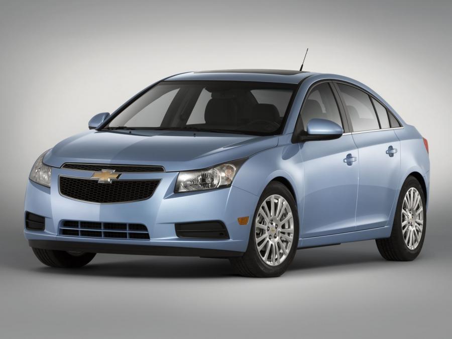  Chevrolet Cruze Eco 2010 года  (фото 1 из 7)